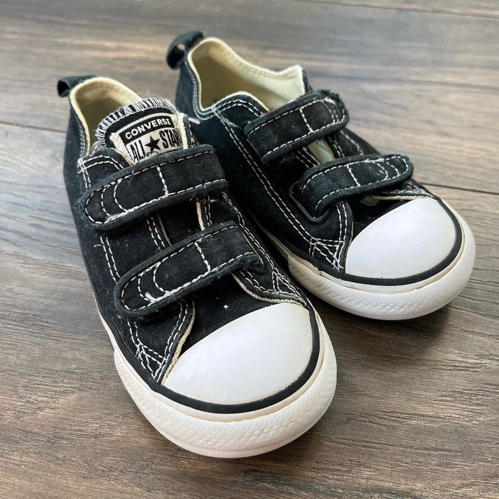 Converse toddler size 9